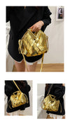 Nova bolsa de ombro feminina versátil, design de nicho 2025