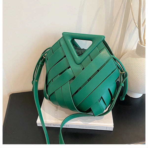Nova bolsa de ombro feminina versátil, design de nicho 2025