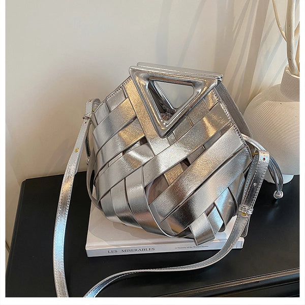 Nova bolsa de ombro feminina versátil, design de nicho 2025