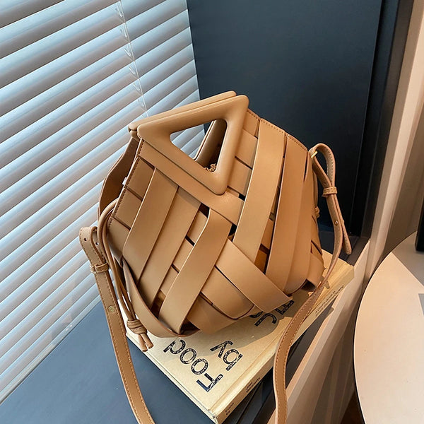 Nova bolsa de ombro feminina versátil, design de nicho 2025