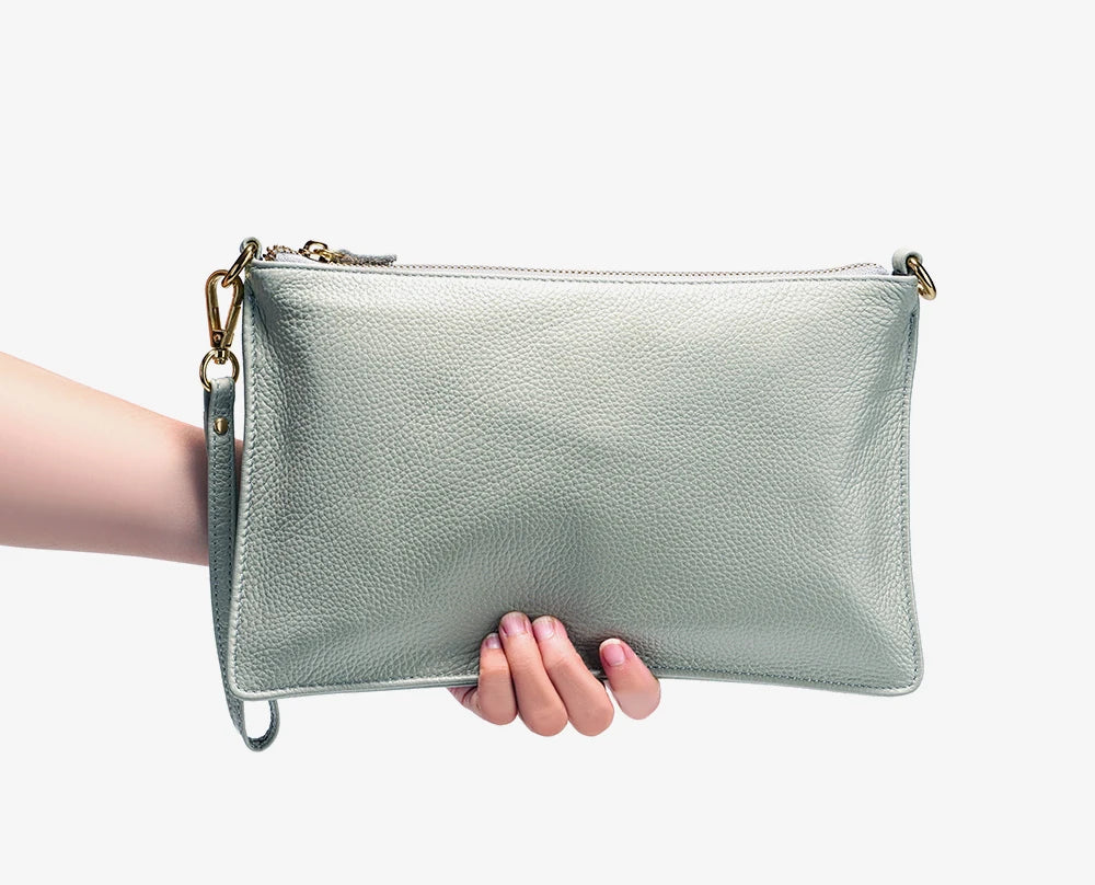 Bolsa de Mão Em Couro Legítimo