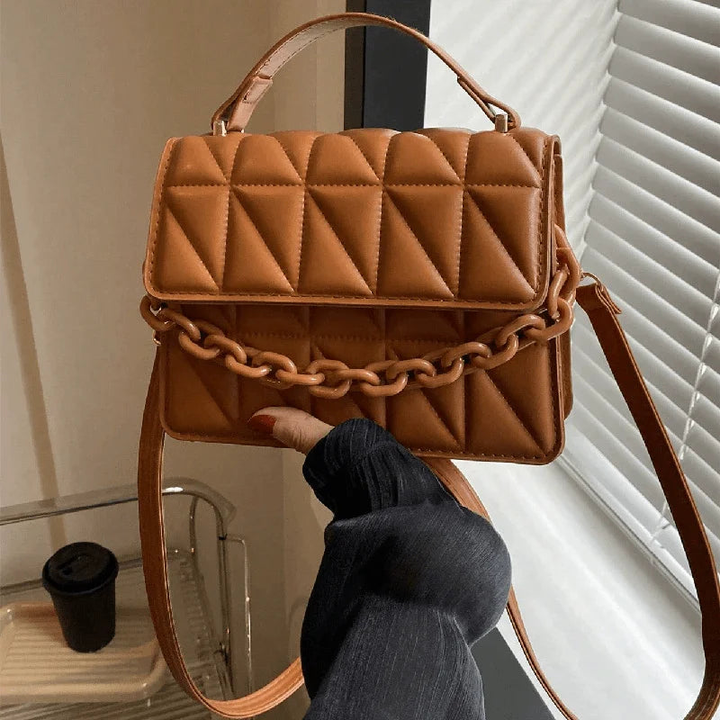 Bolsa Natasha - Casual, moderna e leve