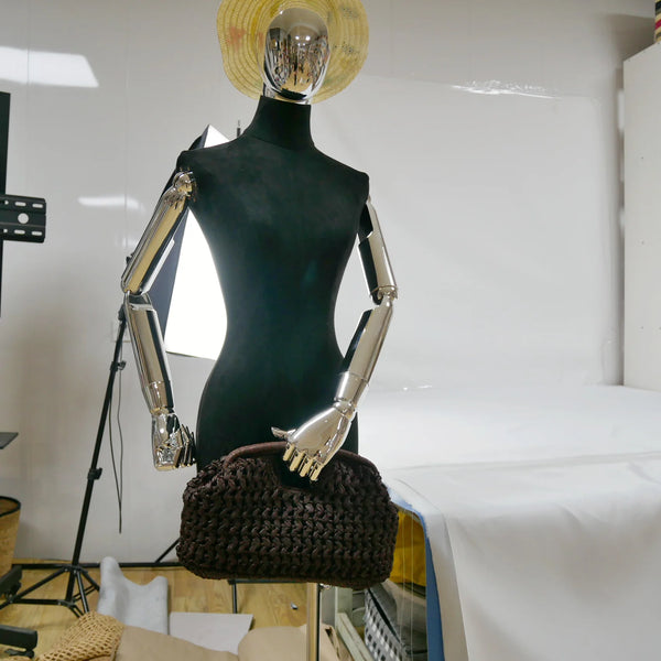 Bolsa de mão feminina de palha, casual vintage feita à mão ideal para o verão de 2025