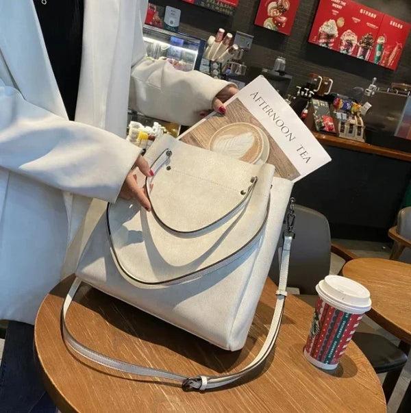 Bolsa em Couro Legítimo - Camille