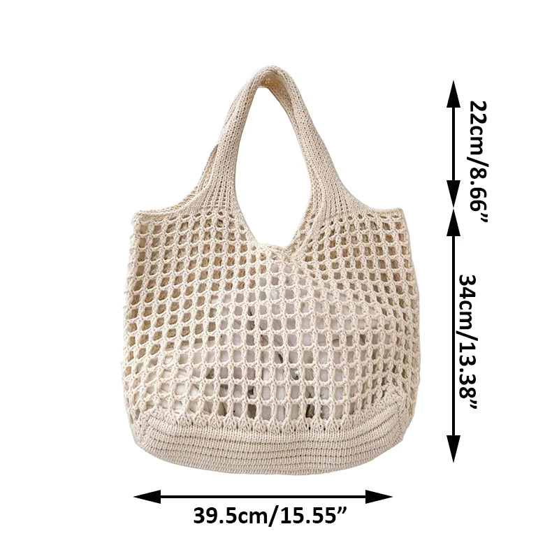 Bolsa feminina de crochê, leve e estilosa — perfeita para dias de sol, passeios e momentos na praia com muito charme e conforto.