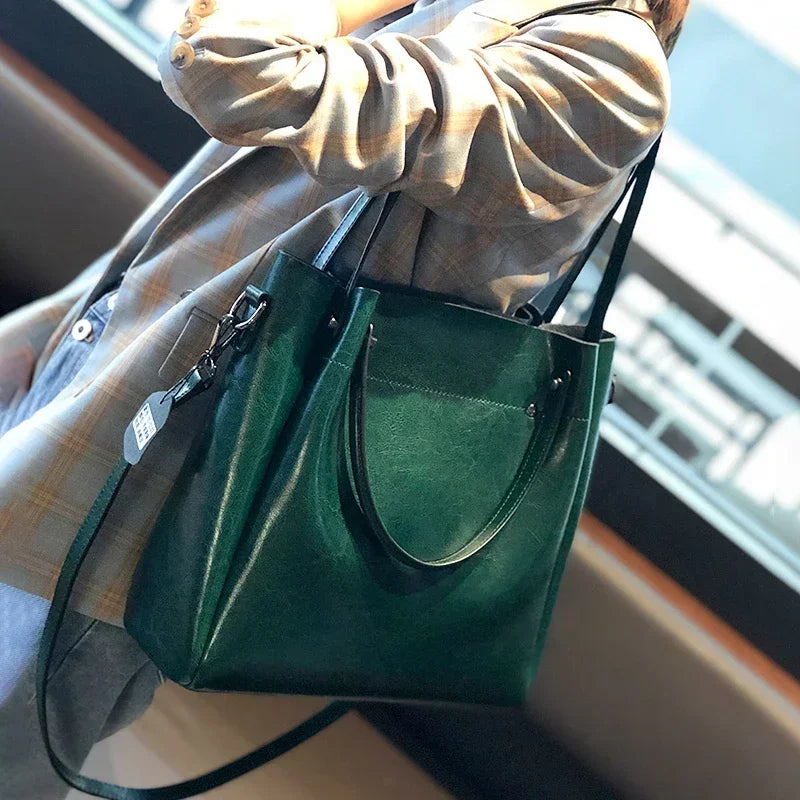 Bolsa em Couro Legítimo - Camille